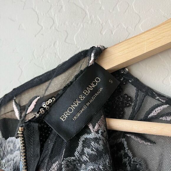 Bronx‎ & Banco Black Sheer Mesh Floral Embroidered Sheath Cocktail Dress Size 4 - Picture 5 of 10